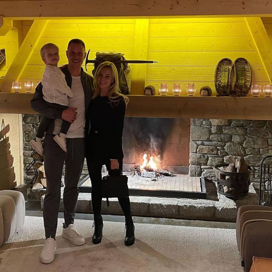 Marc-André ter Stegen, portero alemán del Barcelona, pasando las vacaciones navideñas con su familia.