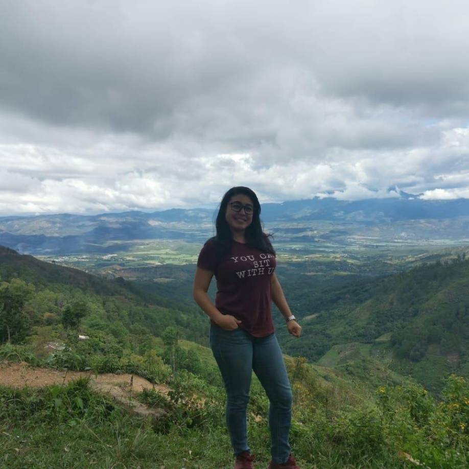 “Ella se fue con mi otro hijo a una fiesta con compañeros de Lenguas Extranjeras, pero estando allá, el muchacho (conductor) le dijo que se se regresaba no le volvía a hablar”, contó la mamá de la infortunada joven.