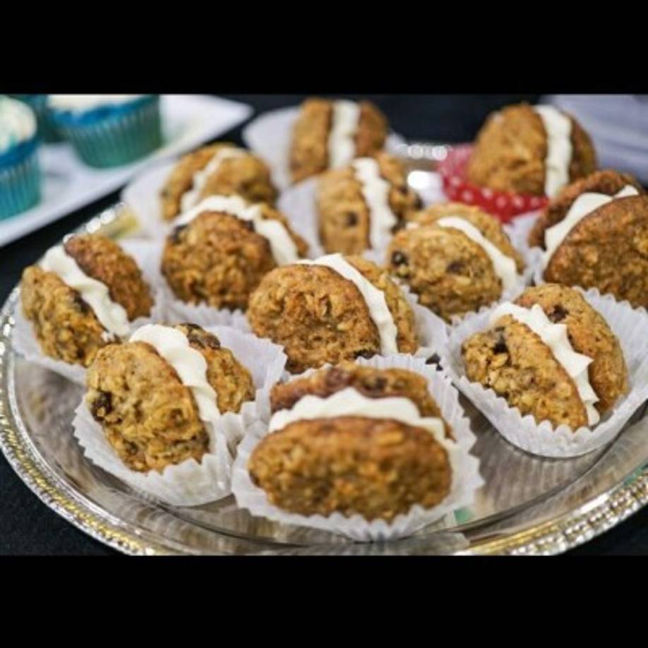 Además de ellos, muchas empresas como MTV, Spotify, jugadores de los Gigantes de Nueva York y la NFL son mis clientes”, declara orgulloso, pues su plan para el futuro es convertirse en un nombre reconocido en todo Estados Unidos. Por ahora ese plan se ha visto afectado por la pandemia del covid-19; sin embargo, la idea más próxima es abrir otra tienda en Nueva York y luego en las principales ciudades del país.