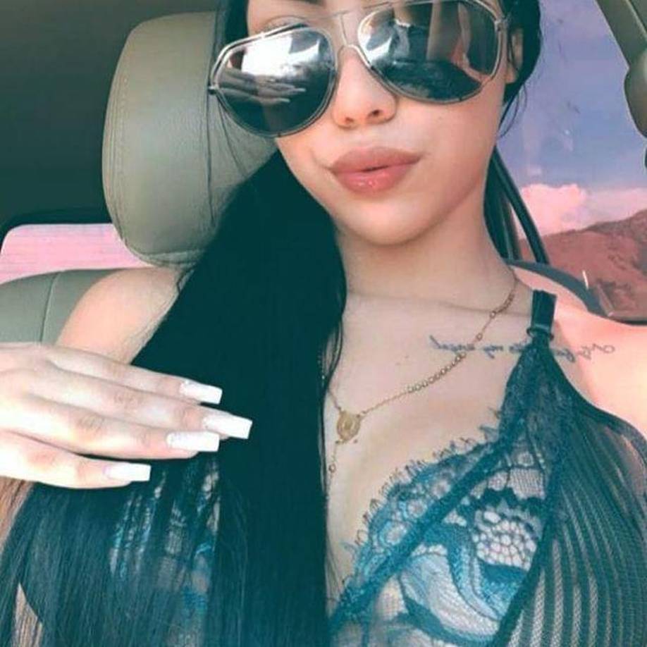  Bastidas sostuvo encuentros íntimos con algunos clientes.