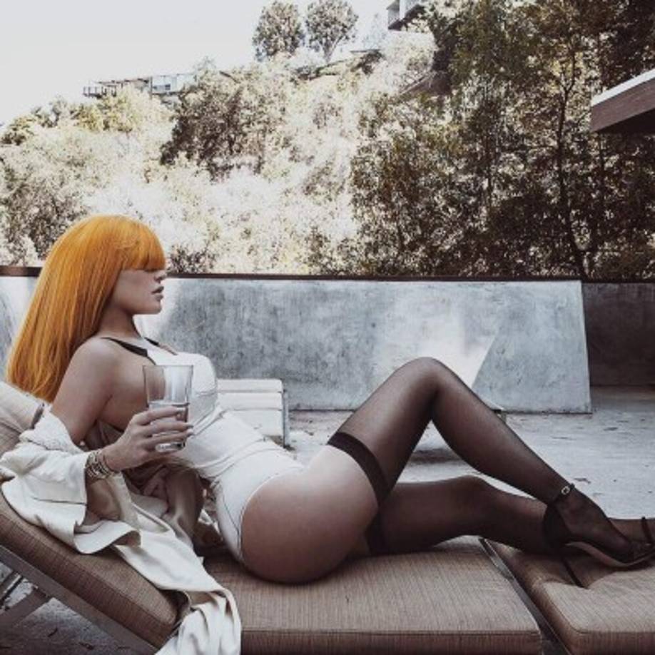Kylie Jenner celebra su 18 cumpleaños con fotos muy sensuales Sasha Samsonova/ Instagram.