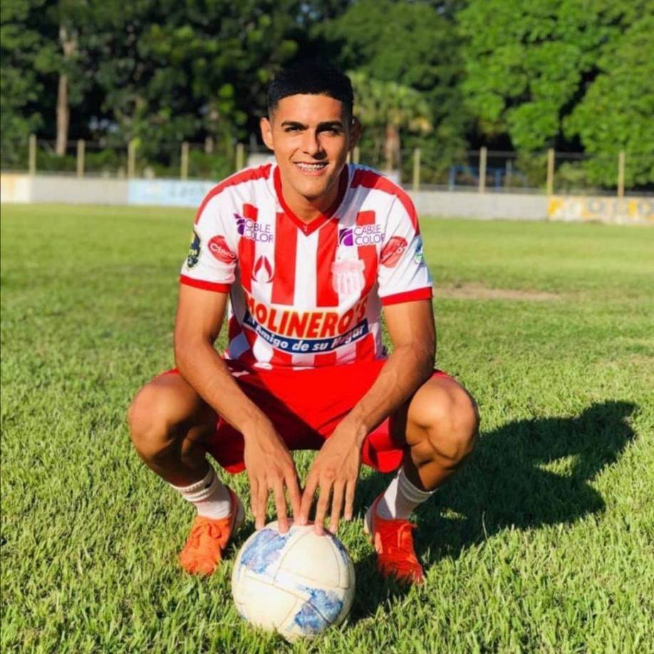 Luis Palma: El talentoso jugador hondureño anunció que es inminente su salida a Europa e inclusive señaló que un club de la primera división de Grecia será su nuevo destino.