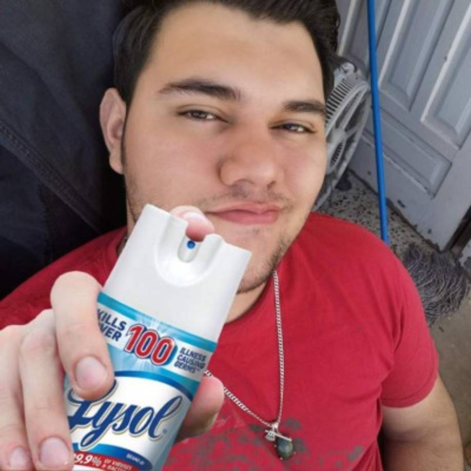 Su caso conmueve las redes sociales. Varios usuarios, entre ellos sus amigos y familiares, lamentaron el trágico desenlace que tuvo.