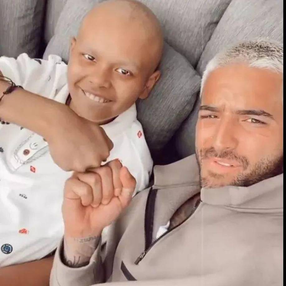 “Luchamos hasta el final, pero lo mejor era su descanso. Fuerza a todos los que tuvieron el placer de conocer a Bastian, ‘El Niño sonrisa’. Te amo, te amaré por siempre, mi príncipe. Nos vemos en el camino”, agregó en la publicación que hizo el cantante en su cuenta de Instagram.