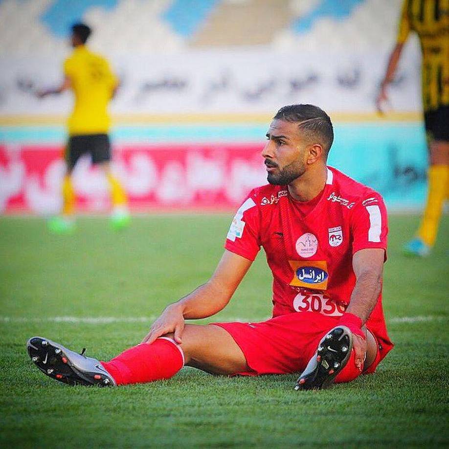 El futbolista Amir Nasr-Azadani podría ser ejecutado por ‘traición’ a la patria, aseguró un medio iraní. 