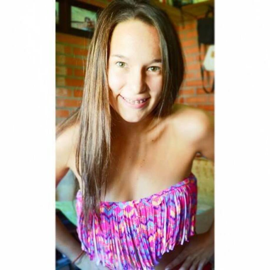 La joven de 24 años de edad falleció junto a su novio, Fernando Benítez. 