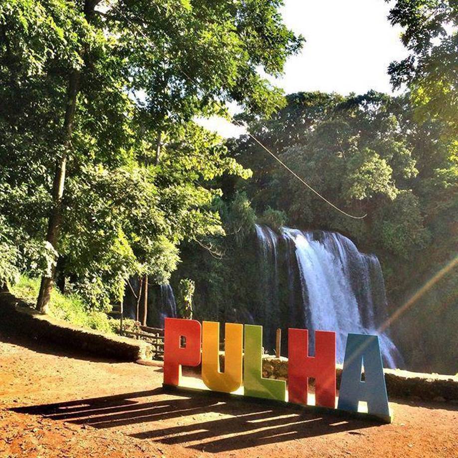 El lugar tiene muchos parajes para fotografiar y, por supuesto, un restaurante que ofrece deliciosos platillos típicos de Honduras a buen precio.