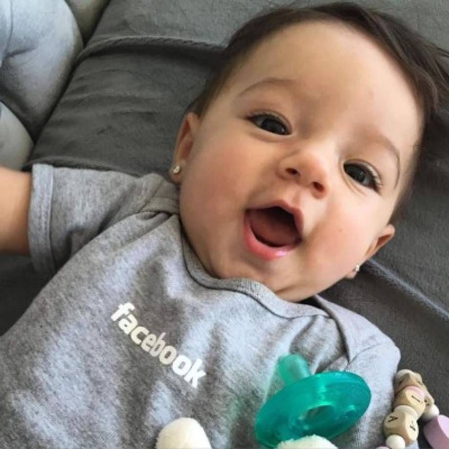 Las mejores fotos de Alaïa, la hija de Adamaris López y Toni Costa.