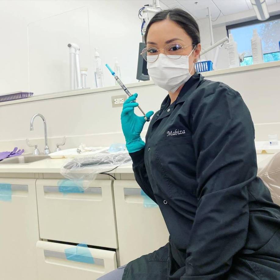 A pesar de estar lejos de las cámaras goza de muchos seguidores en sus redes sociales.