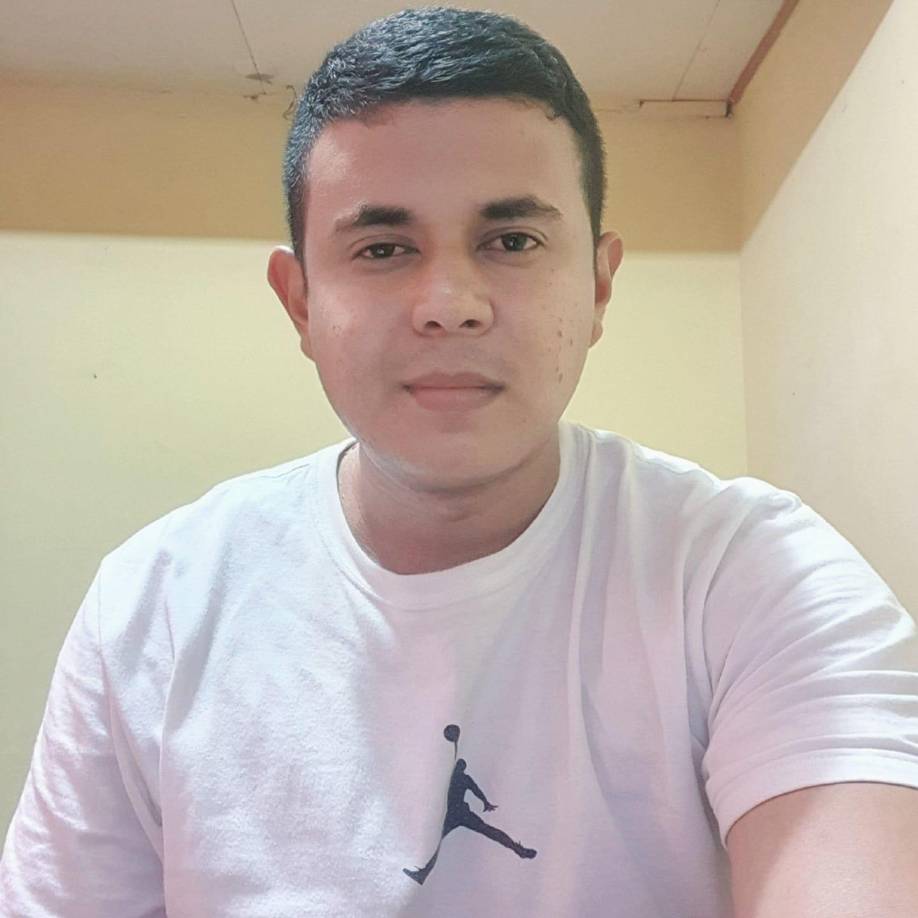 ”No tengo palabras”, escribió uno de sus parientes que lamentaba su violenta partida.