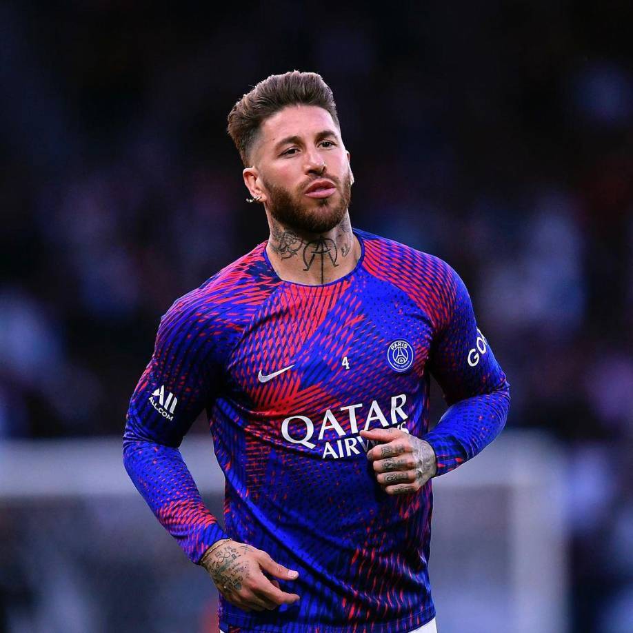 El periodista Damián Villagra, de TyCSports, asegura que el Boca Juniors estaría pensando en ofrecerle un contrato de 18 meses a Sergio Ramos, quien se encuentra sin equipo tras culminar su contrato con el PSG.