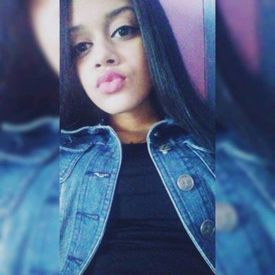 Se dio a conocer que en el ataque también resultaron dos personas heridas las cuales reciben atención en un centro asistencial, uno de ellos recibió ocho impactos de bala. De momento se desconoce la identidad de ellos.