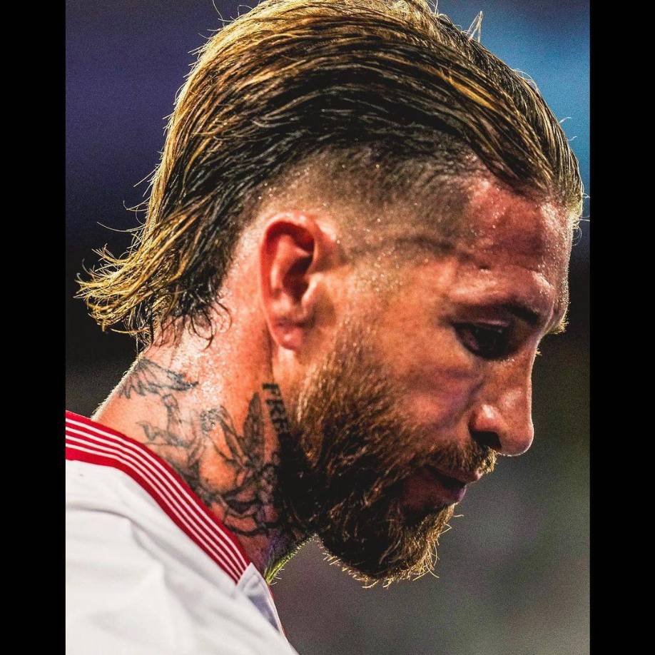 “Se está investigando”, dijo a AFP este miércoles una portavoz policial, añadiendo que en el momento del robo había personas dentro de la casa, aunque no pudo precisar de quién se trataba.