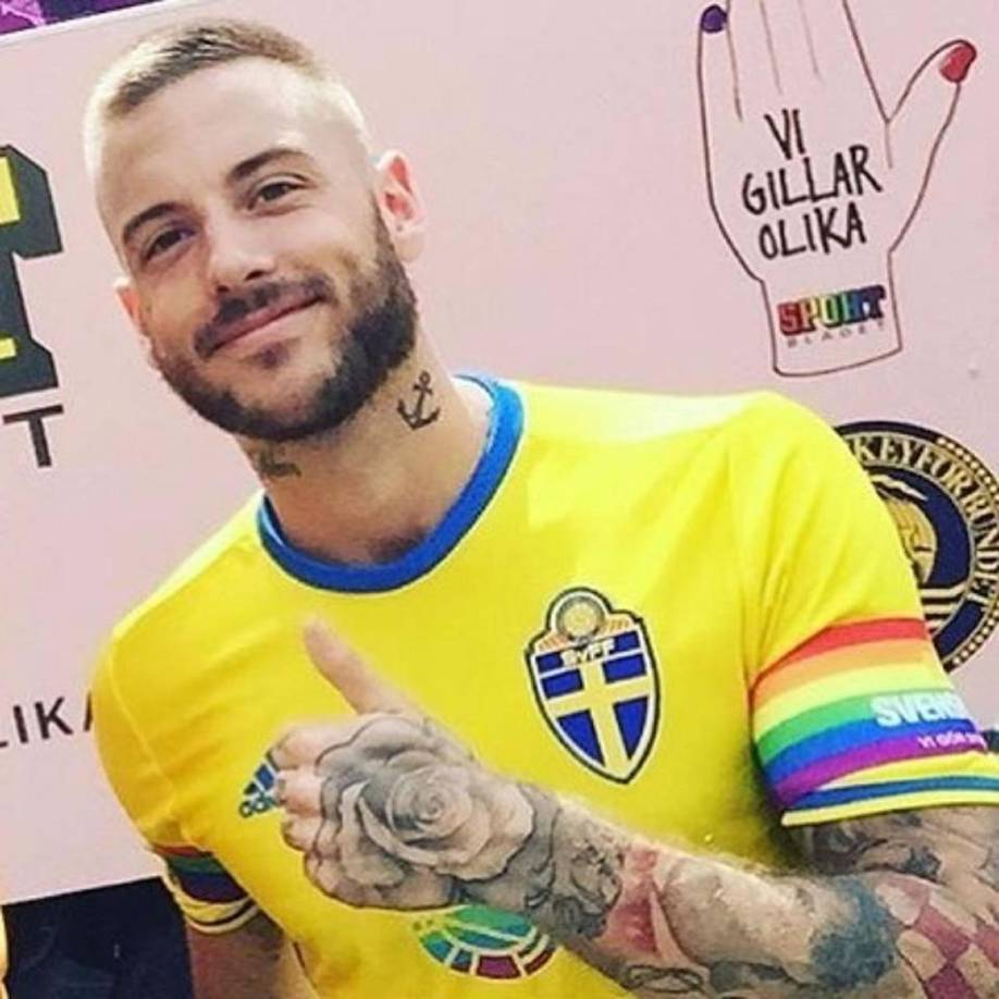 Anton Hysén - El futbolista sueco salió del armario en 2011 en la revista de fútbol ‘Offside’. Actualmente milita en la segunda división de su país, donde es muy popular y un destacado activista por los derechos de los homosexuales.