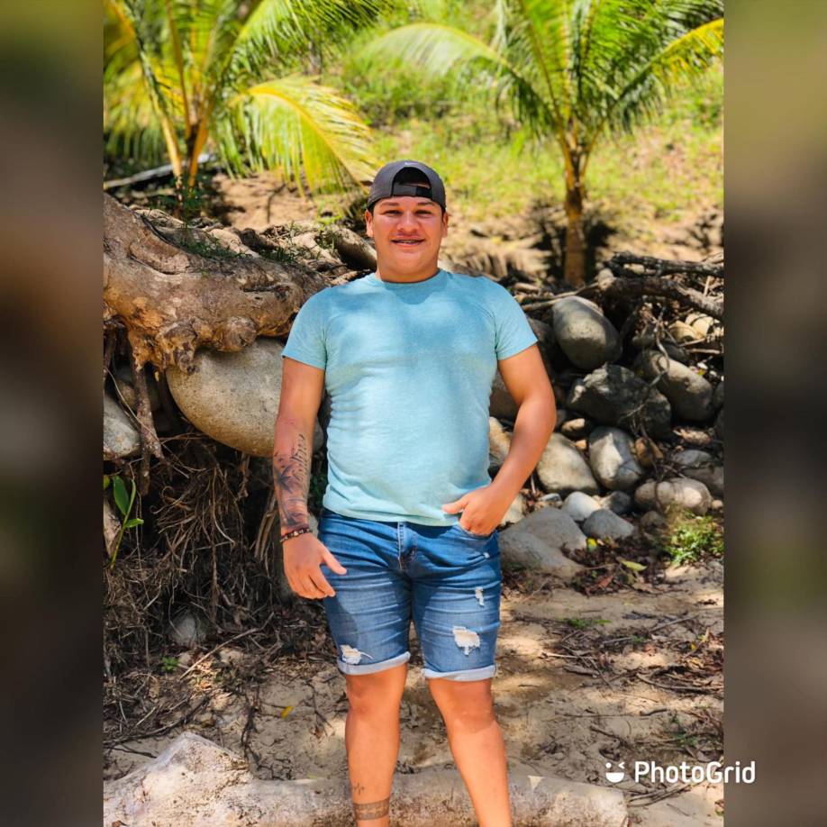 En la colonia Fabio Ochoa murieron dos personas, una de ellas identificada como Eliú Péez (Fotos), quien era muy popular en la comunidad y a quien apodaban “Meme”.