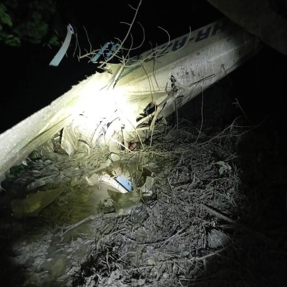 Horas más tarde, se confirmó que la avioneta sufrió un accidente fatal mientras Meza realizaba trabajos de fumigación en las plantaciones de banano de la empresa <b>Proada</b>