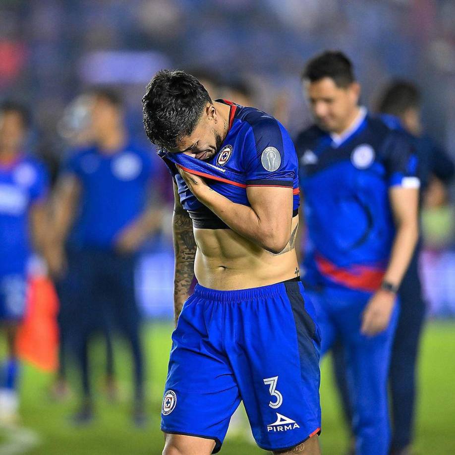 La madre del futbolista por medio de su cuenta oficial de Instagram compartió una imagen en la que lo que lo acusa de lo sucedido.