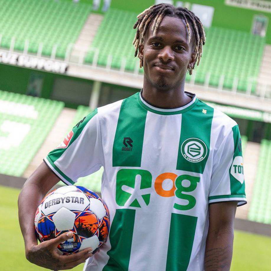 Noam Emeran se marcha del Manchester United y es traspasado al Groningen.