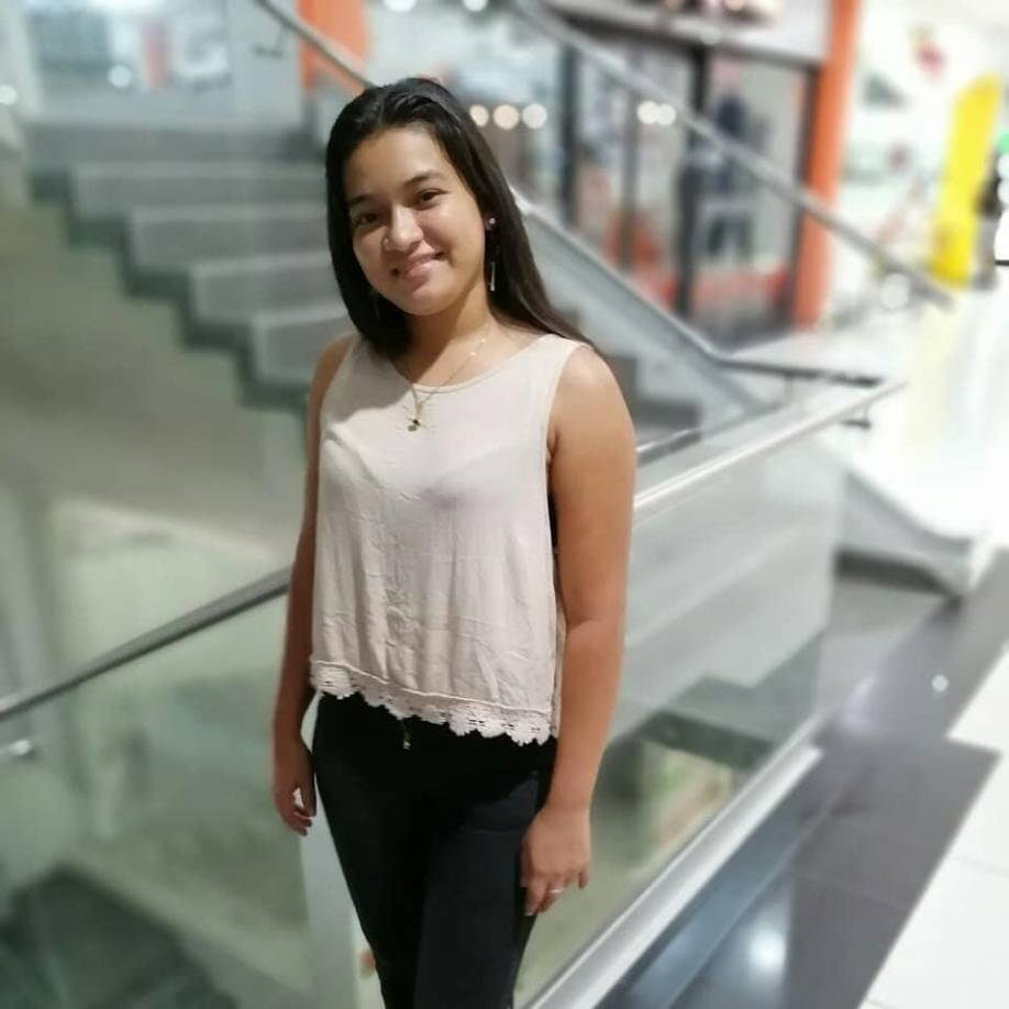 La porteña presentaba fiebre alta, dolor de cuerpo, apenas minutos después murió y su cuerpo fue trasladado a la morgue del Catarino.