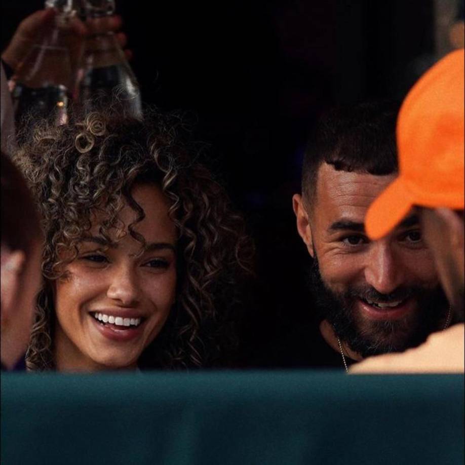 Benzema y Jordan Ozuna llevan más de un año siendo pareja y presumían de amor sin complejos en las redes sociales.