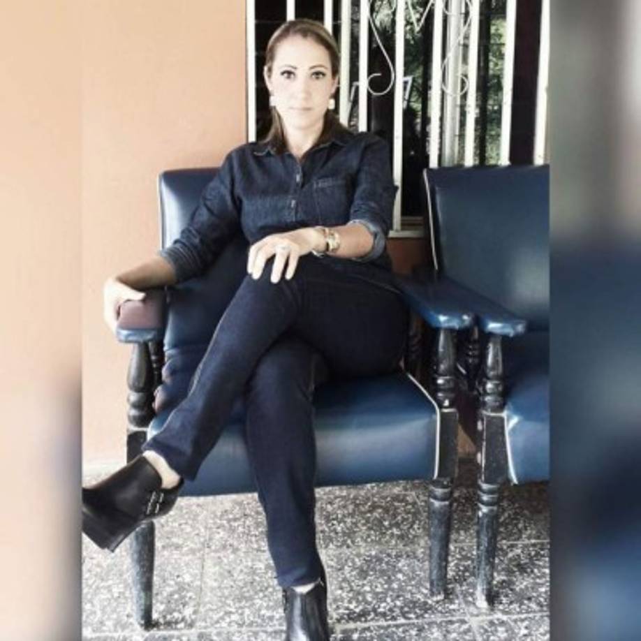 Elisa ha recibido gran apoyo del técnico Raúl Cáceres. “Desde el primer día que estoy acá les pidió a los futbolistas que me respetaran como una profesional y todo ha sido así”, cuenta.