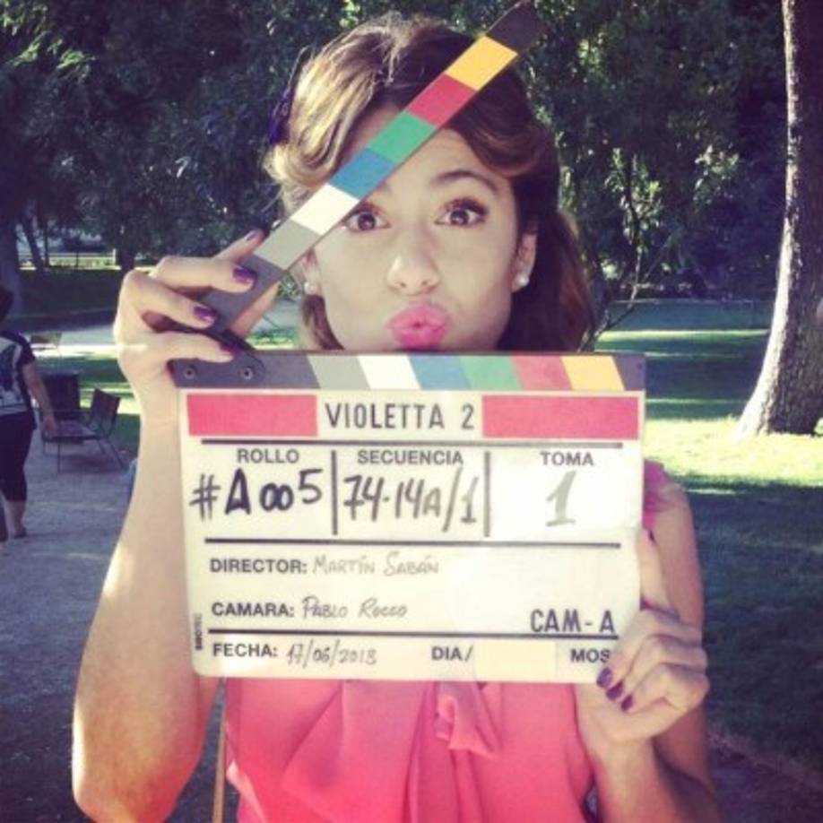 Martina Stoessel durante las grabaciones e la serie en 2013.