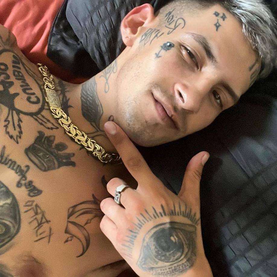 Asimismo, también estuvo envuelta en rumores con el cantante L-Gante, pero aseguró que solo eran amigos a pesar de sus interacciones en redes sociales.