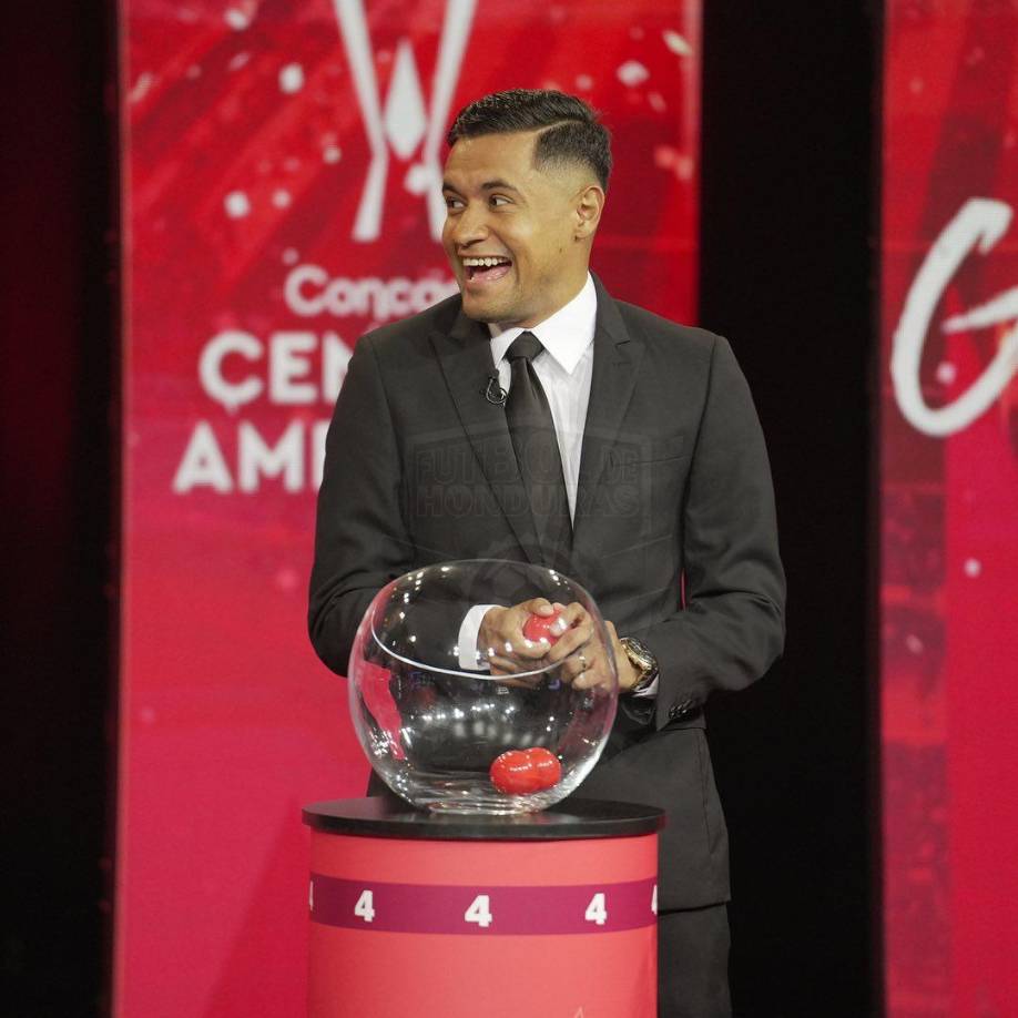 El exdelantero del Olimpia y de la Selección de Honduras tuvo que dejar de lado los goles para ayudar a dirigir desde el banquillo al entrenador Géiner Isidro Segura que llegó al club tras ser despedido de Herediano.