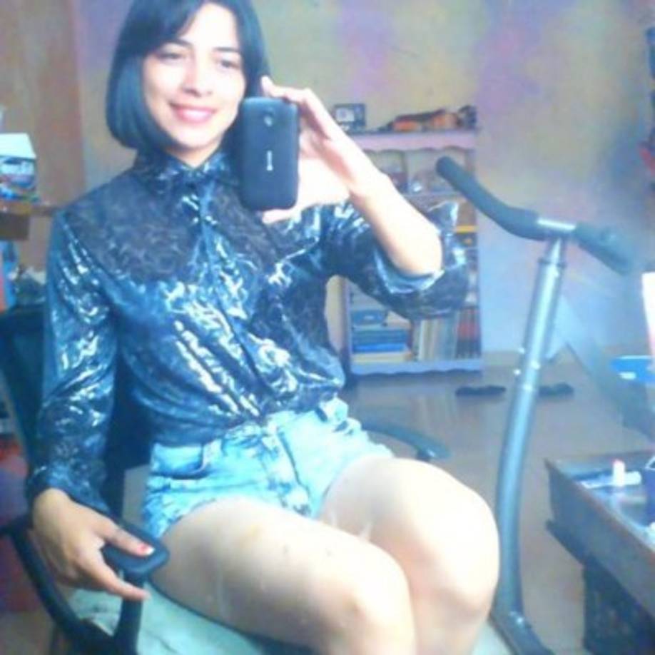 La joven era encantadora y simpática, sus selfies así lo demuestran.