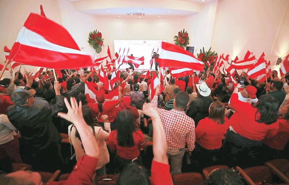 “Libre quiere desaparecer el Partido Liberal y debilitar el Partido Nacional”: Kathia Crivelli