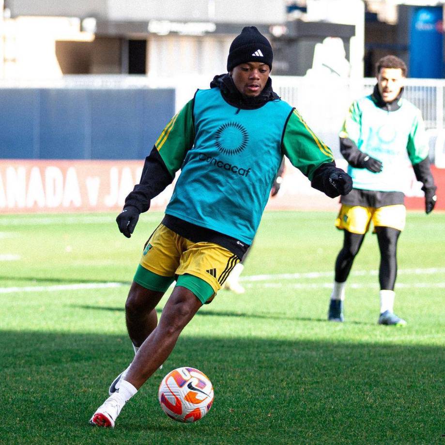 Craig Butler, padre y agente de Bailey, recordó que el jugador de la Premier League ya había avisado que se iba a tomar un descanso y que, pese a ello, la JFF lo anunció.