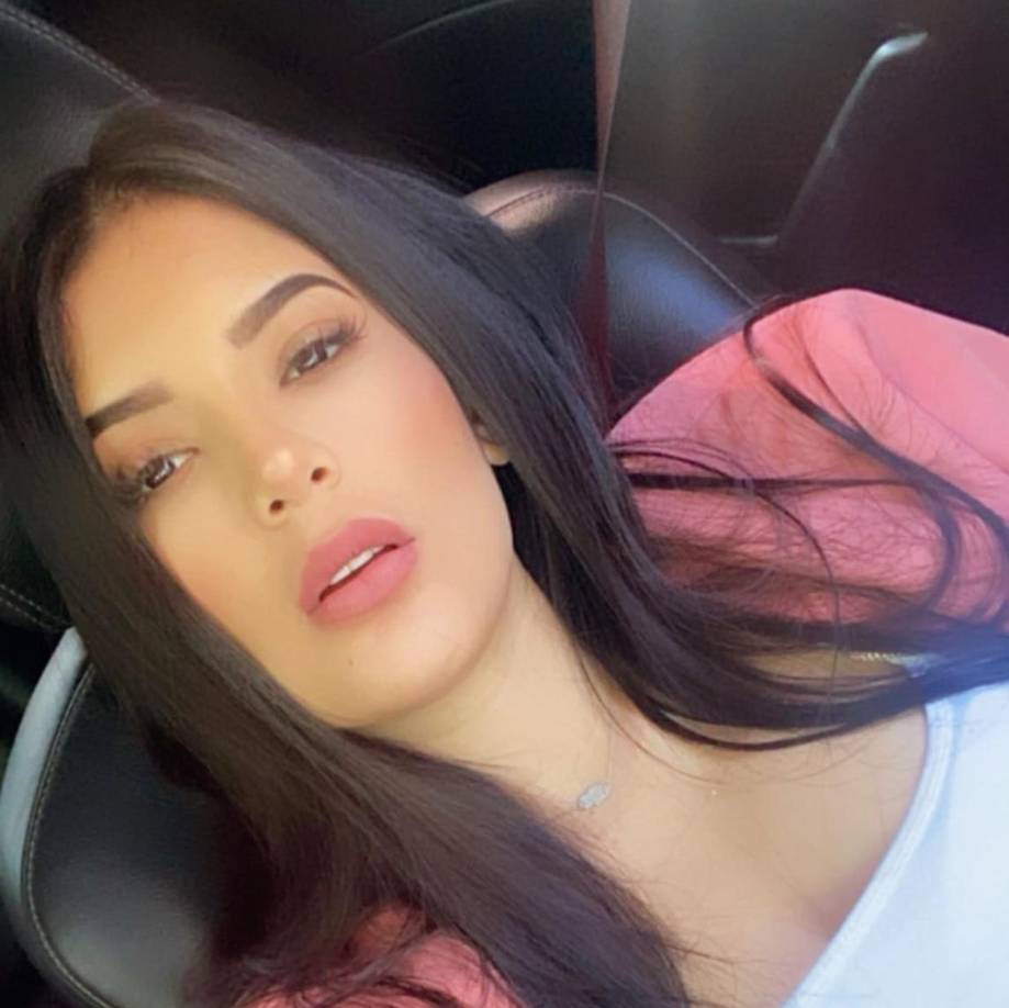 ”En memoria de Naomi, hago un llamado a las instituciones pertinentes al caso a que sigamos trabajando para brindar reparación y que se conozca la verdad”, escribió Lasso y expresó a la familia de la víctima su pesar por la “dolorosa pérdida”.