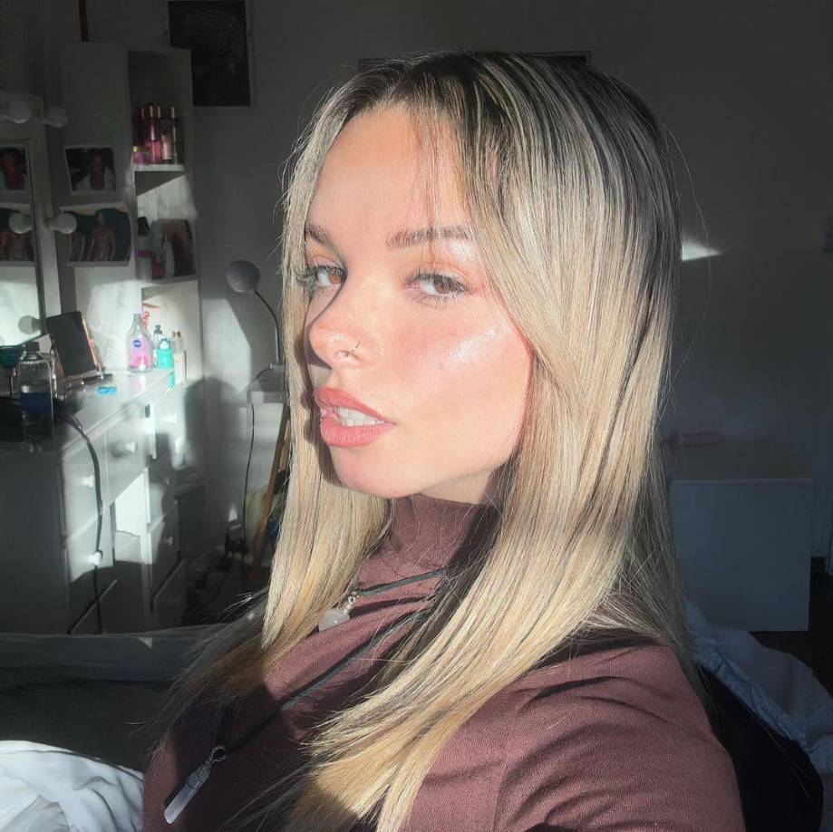 Algunas personas compartieron sus propias experiencias parecidas. “Pueden creer que me pasó lo mismo. Me enteré por el Bluetooth que se veía con la expareja”, escribió una seguidora de Julieta.