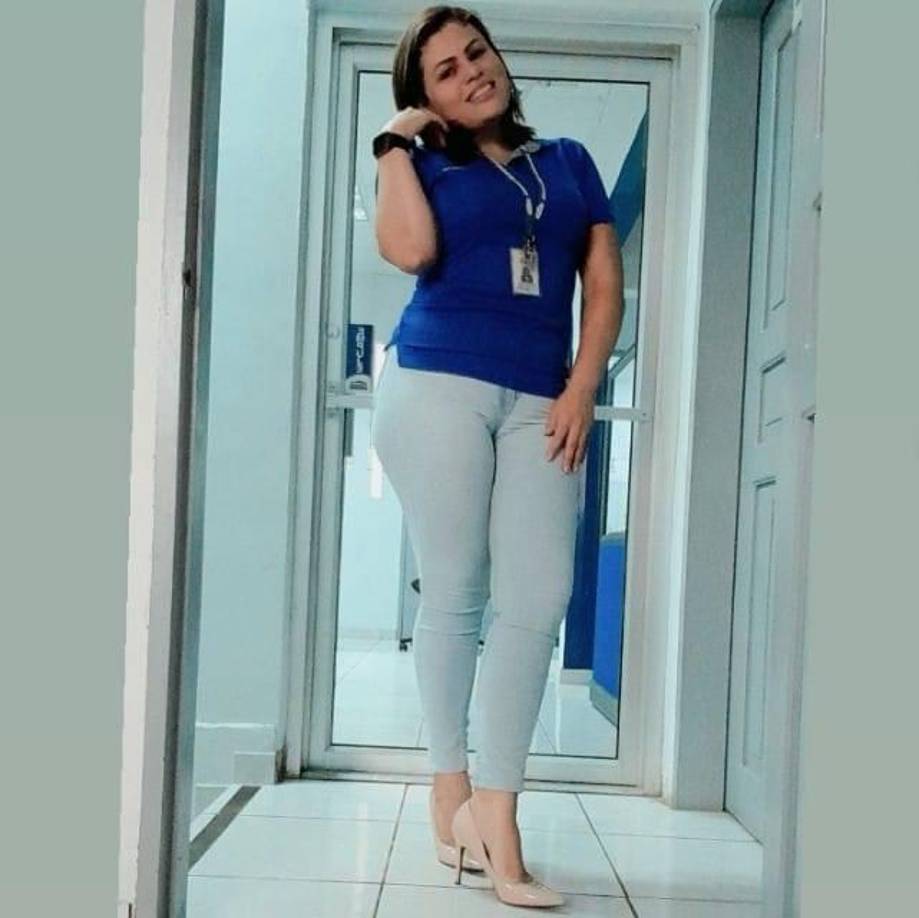 El cuerpo de Norma yacía en la calle, mientras que los dos hombre fueron trasladados a un clínica privada de Morazán.