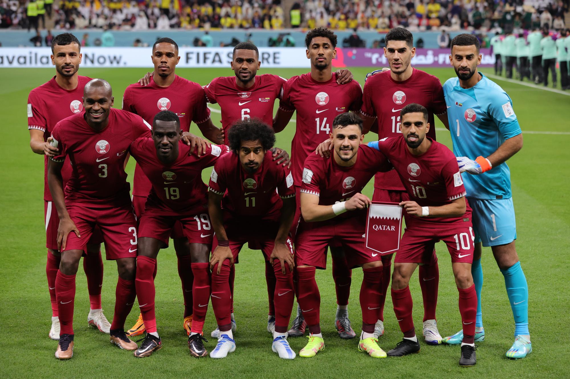 La anfitriona Qatar se juega una final ante Senegal. La selección que pierde estará eliminada del Mundial.