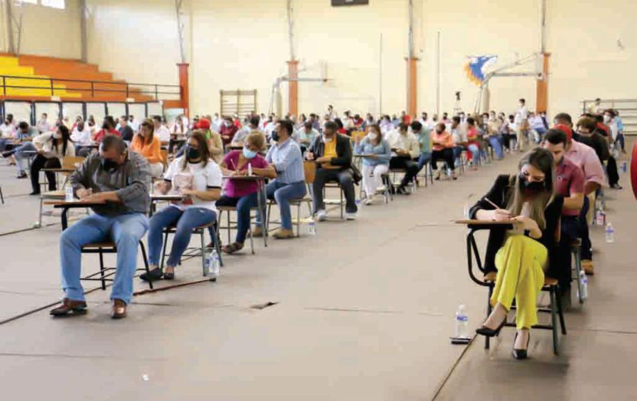 Aplazados candidatos a cargos administrativos en departamental de Cortés