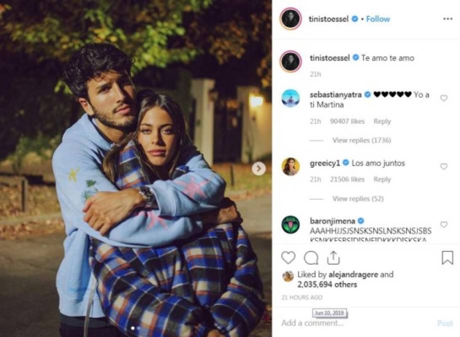 La pareja confirmó su romance en sus respectivas cuentas en Instagram.<br/><br/>En su cuenta en Instagram, Tini publicó dos fotos en las que se la ve muy enamorada junto al cantante: 'Te amo, te amo'., escribió la argentina. A lo que Yatra respondió: 'Y yo a ti, Martina' (nombre real de Tini).