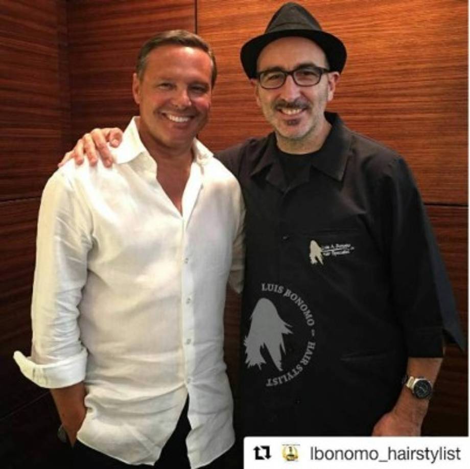 'Está fuerte, así, como de gimnasio, como que se está cuidando. Él viene solo. Es una gran persona, tiene buena actitud. Yo no hago muchas preguntas. Espero que ellos hablen', afirmó Bonomo.<br/><br/>De las propinas, aseguró que es muy generoso, pero no quiso dar cifras.