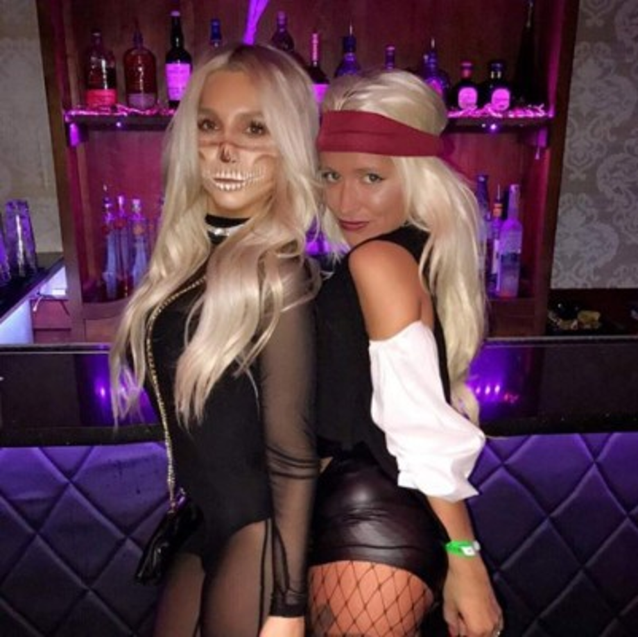 Kelsey en su Instagram presume salidas a diferentes discotecas.