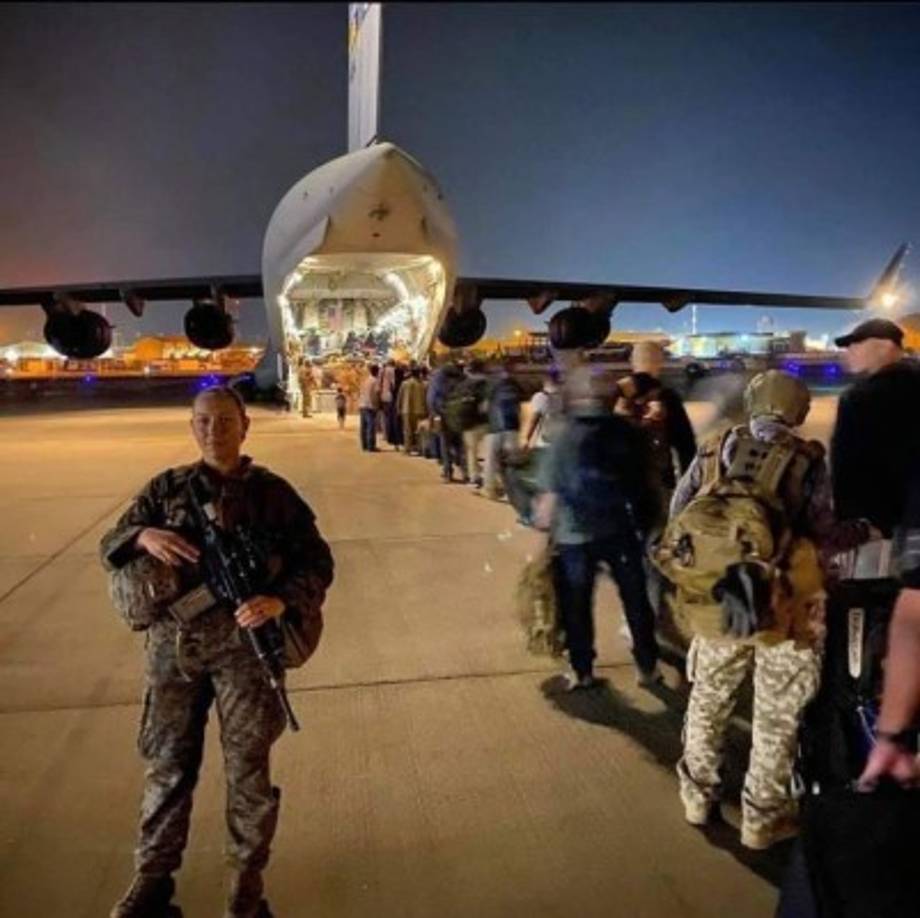 Nicole envió varios mensajes de texto a su hermana pidiéndole que no se preocupara y que esperaba que la misión fuera 'exitosa y segura'.