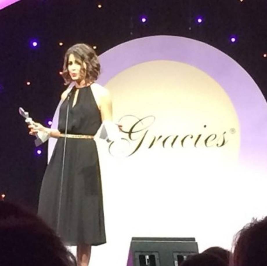 La periodista es graduada de la Universidad Americana y del Salesian College Preparatory.