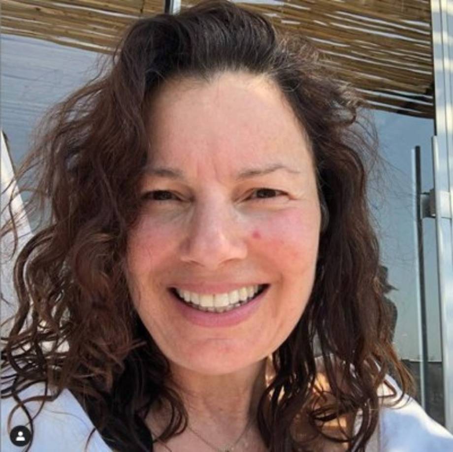 A pesar de haberse alejado de los reflectores por bastante tiempo, Fran ha tenido pequeñas participaciones en series.<br/><br/>Y aunque recibe muchos comentarios positivos sobre su aspecto, también recibe muchos otros afirmando que se ve muy distinta cuando no lleva maquillaje. <br/><br/>'Admiro tu valentía la mostrarte sin maquillaje, pero deberías arreglarte un poquito más al poner fotos como esta', escribió una seguidora de la actriz. <br/><br/>'Wow la magia de la televisión hace grandes cambios, no me gusta como te ves', le dijo otro.