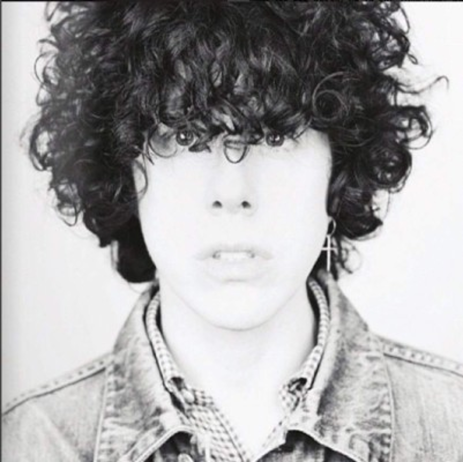 El álbum Lost on You, según la crítica, tiene influencias de Led Zeppelin y The Doors.