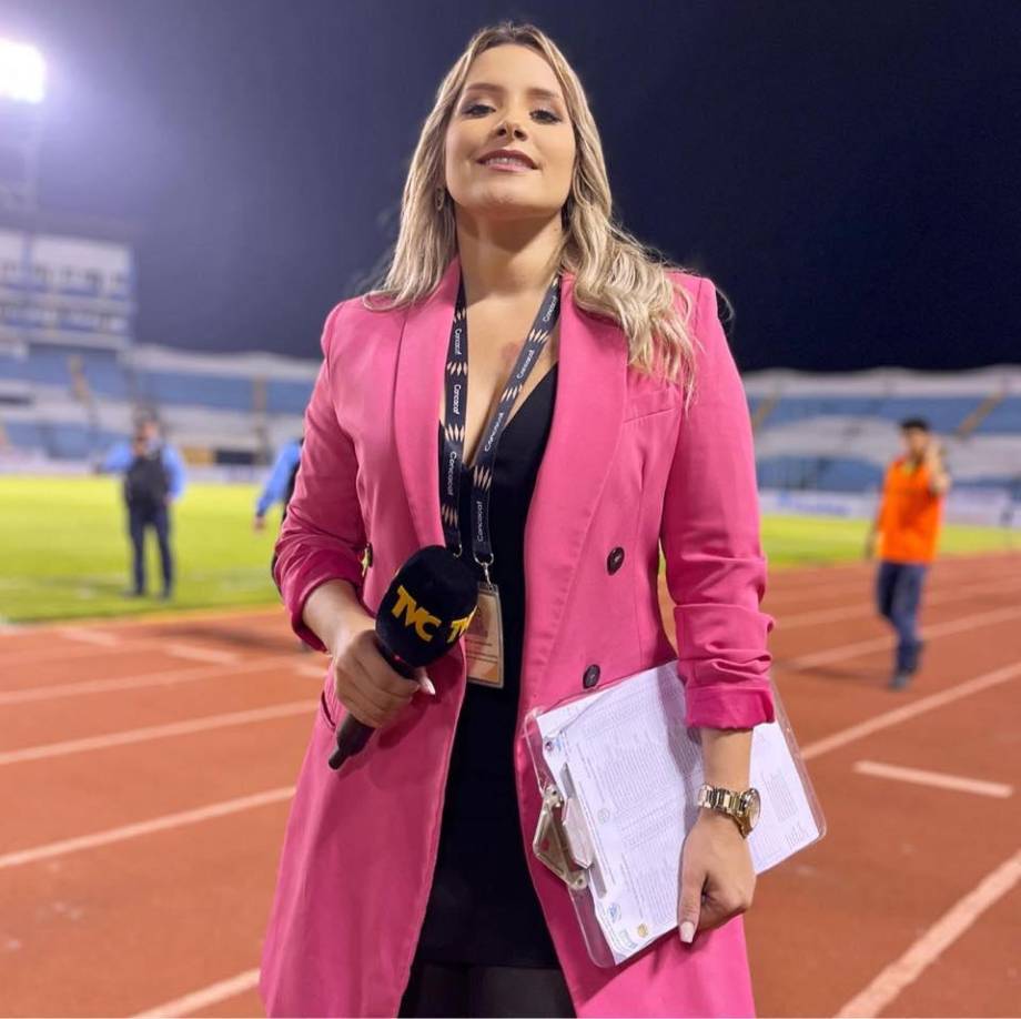 Tanya Rodríguez: Bella periodista deportiva de Honduras.