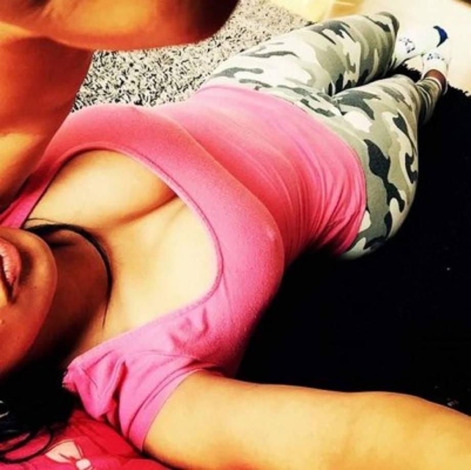 Ambar mostró todas sus cuervas a través de Instagram.