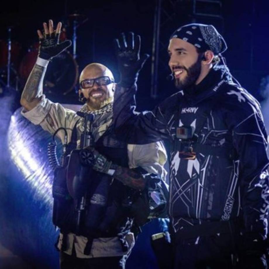 Como alcalde de San Salvador se identificó con los 'millenials', al grado de proyectarles en la plaza El Salvador del Mundo una película de la serie animé Dragon Ball, participar en competencias de paintball o participar de juegos mecánicos extremos.