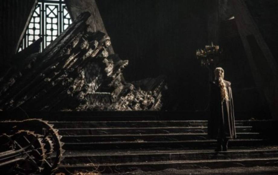 Hay rumores que dicen que Jon y Daenerys podrían llegar a un acuerdo para sacar a los Lannister de Desembarco del Rey juntos y, después, unir fuerzas para luchar contra los Caminantes Blancos.