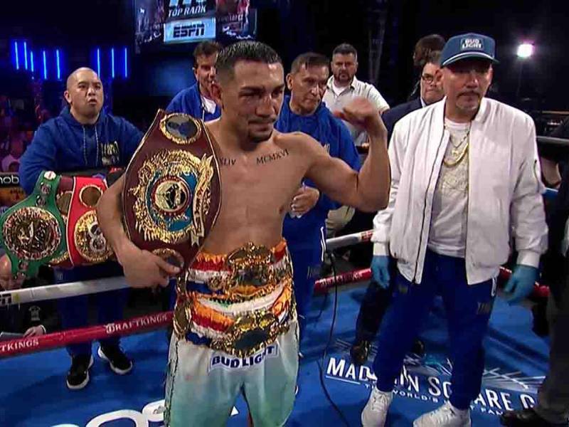 Teófimo es el nuevo campeón mundial en la categoría superligero de la OMB.