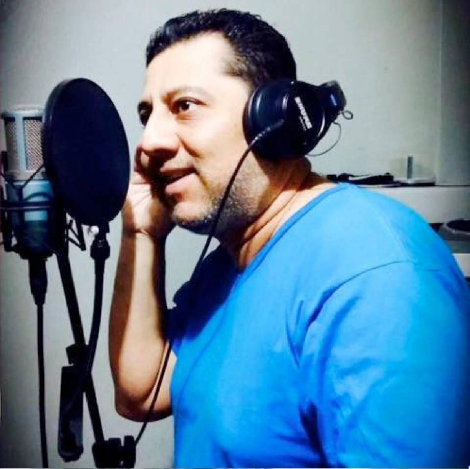 Además, fue director musical en La Mega en Washington DC