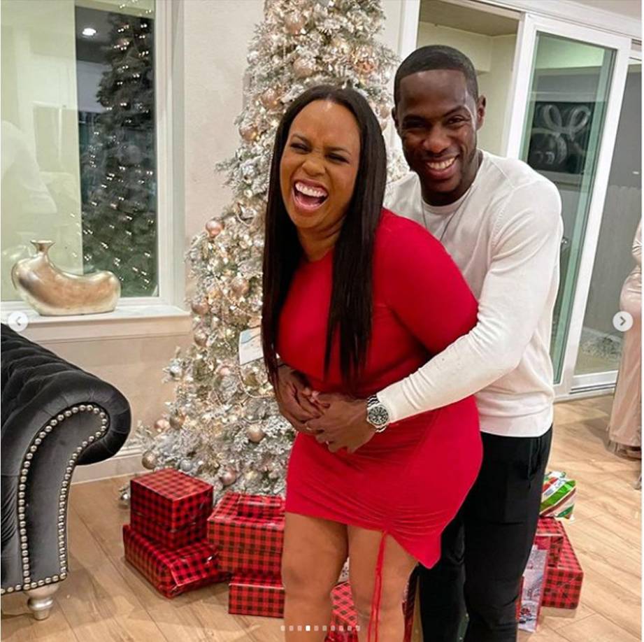 Maynor Figueroa junto a su esposa Sandra Norales.